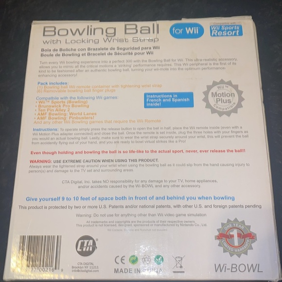 Bowling ball with locking wrist strap for wii - Picture 4 of 9
